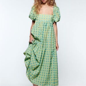 Zara Green and White Smocked Puff Sleeve Sundress
